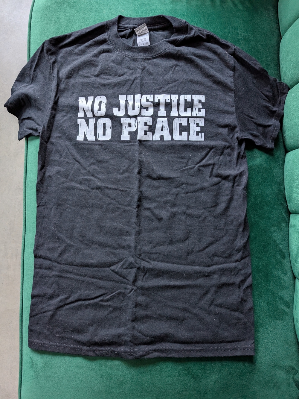 Gender Neutral Tee with 'No Justice No Peace' Text